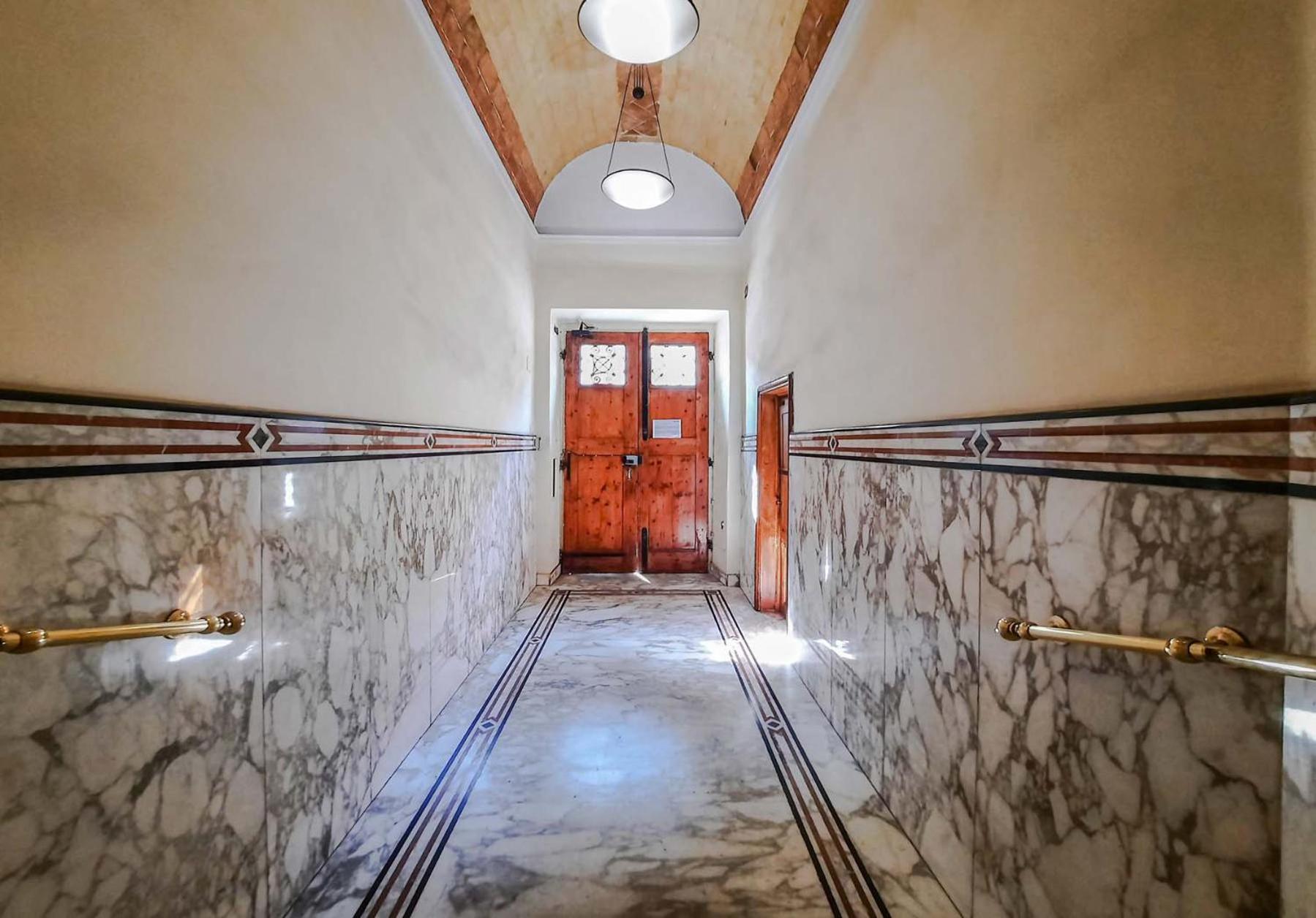 Colosseum Cosy Apartment Close To Metro Rome Luaran gambar