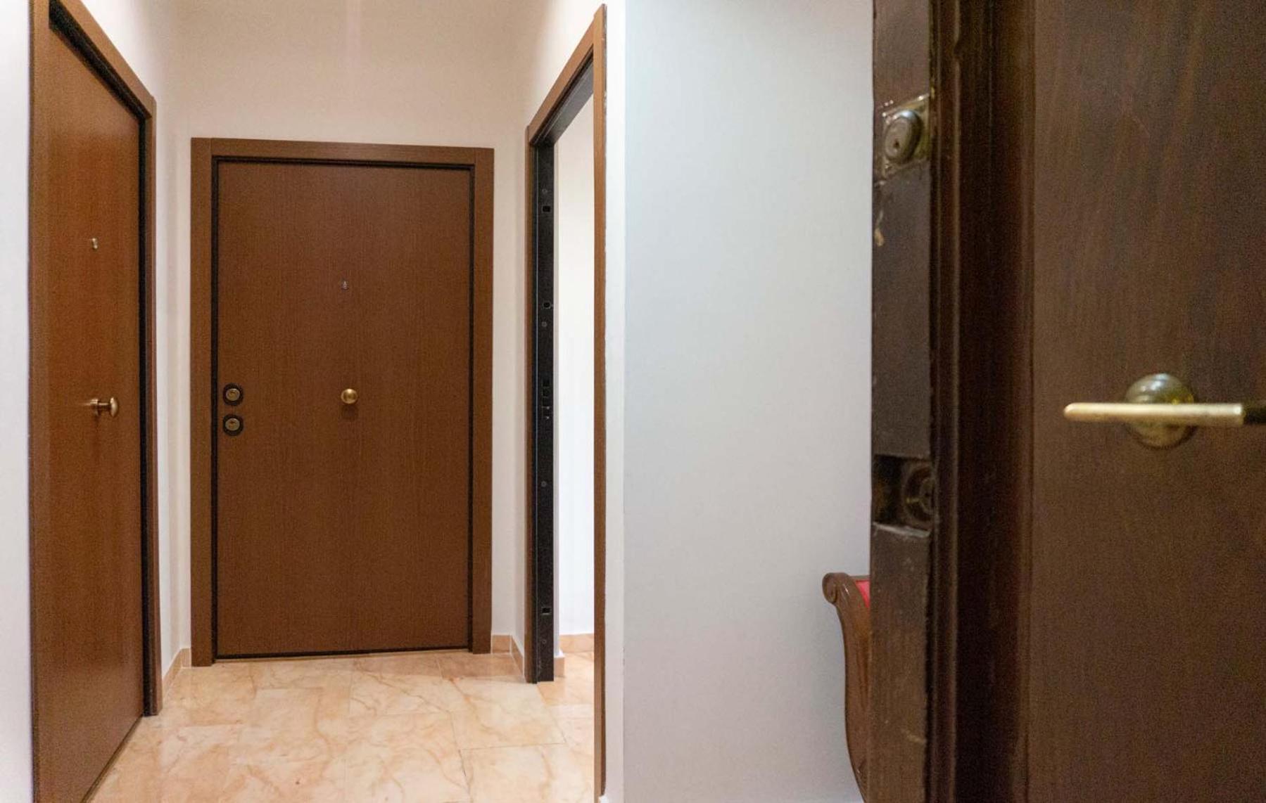 Colosseum Cosy Apartment Close To Metro Rome Luaran gambar
